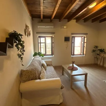 3 Charites- Thalia & Euphrosyne Apartmán *